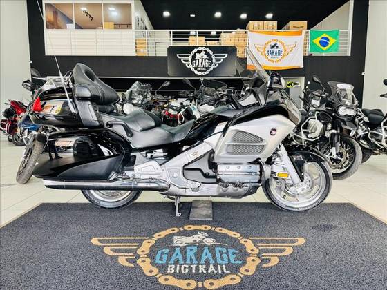 HONDA GL 1800 GOLD WING HONDA GL 1800 GOLD WING